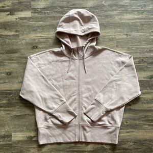 Old Navy Active dynamic fleece hoodie. Size L